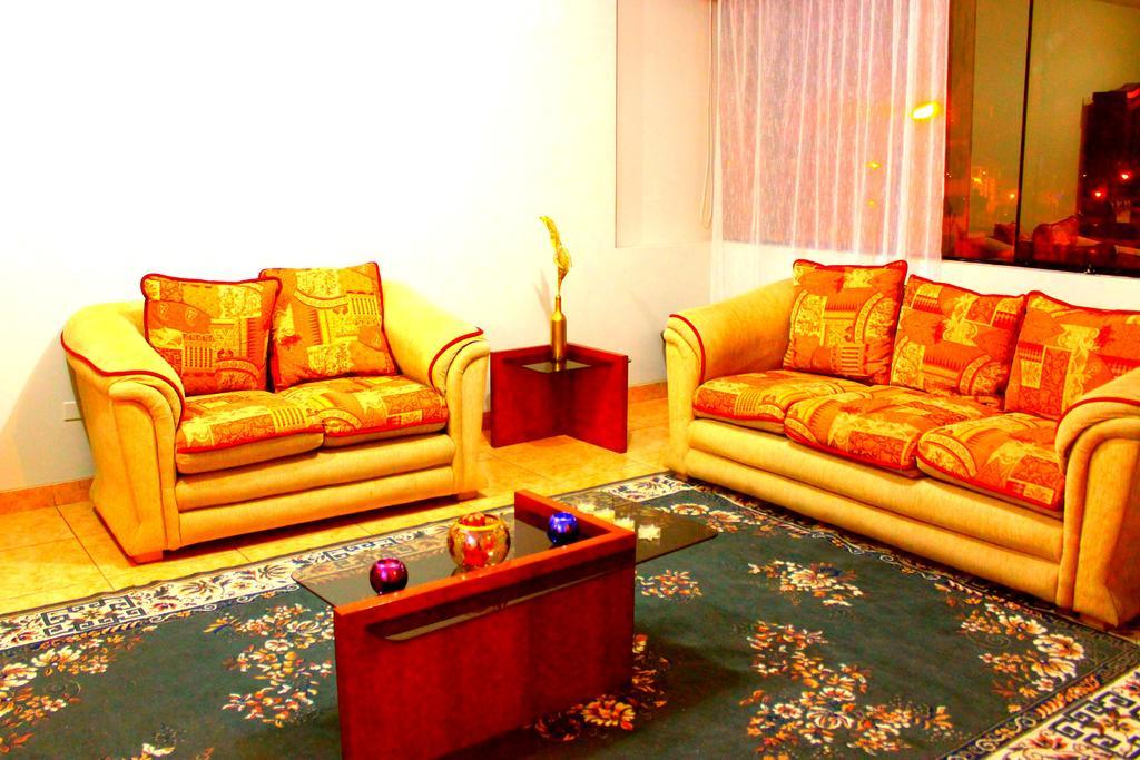 Taytaypa Rooms & Apartments Lima Airport מראה חיצוני תמונה