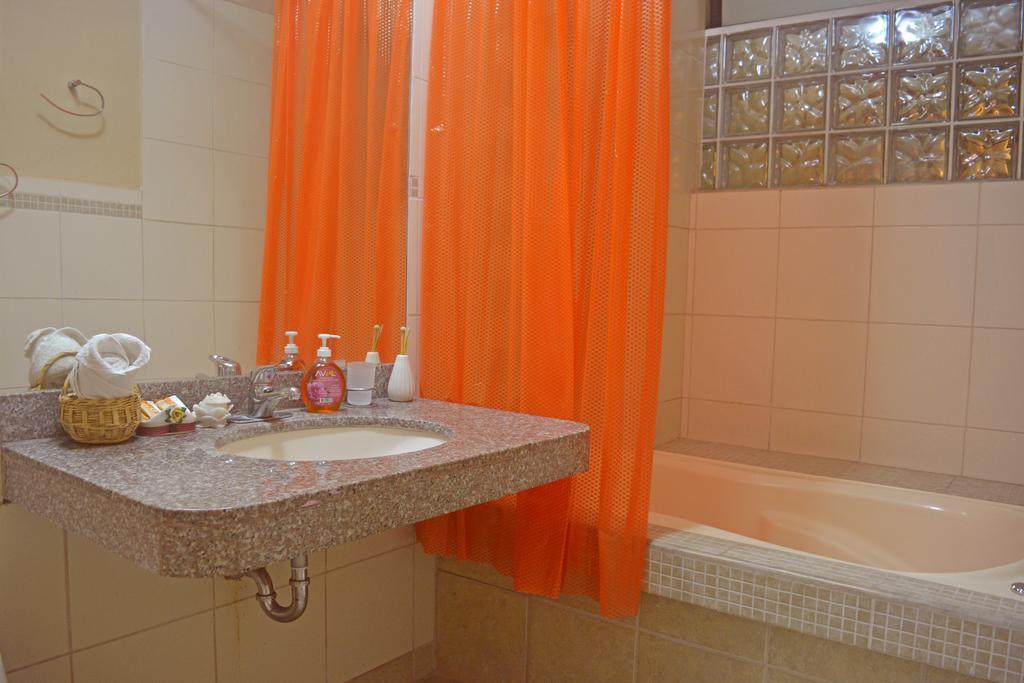 Taytaypa Rooms & Apartments Lima Airport מראה חיצוני תמונה