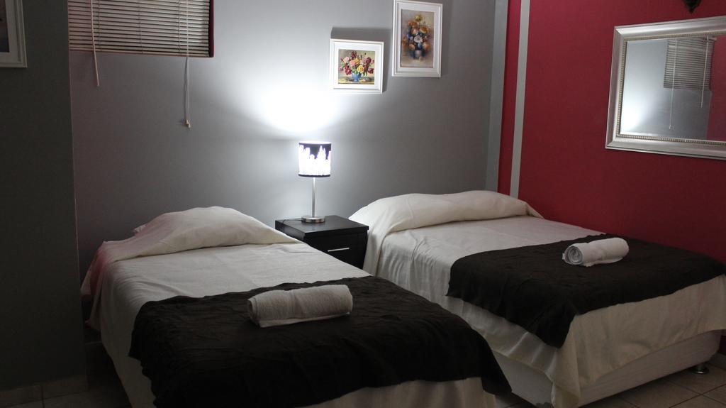 Taytaypa Rooms & Apartments Lima Airport מראה חיצוני תמונה